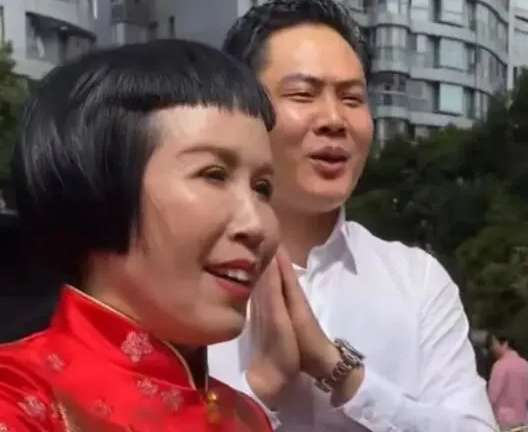 Is Aunt Mao Qiqi’s skin really good?