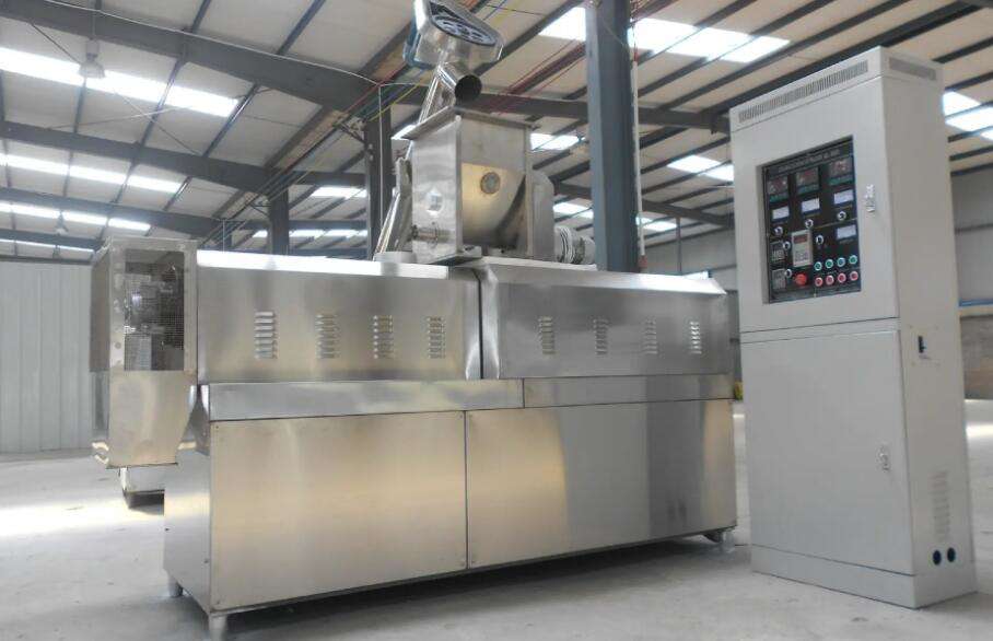 Pet food processing equipment and machines